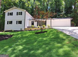 5512 Four Winds Dr SW, Lilburn, GA 30047