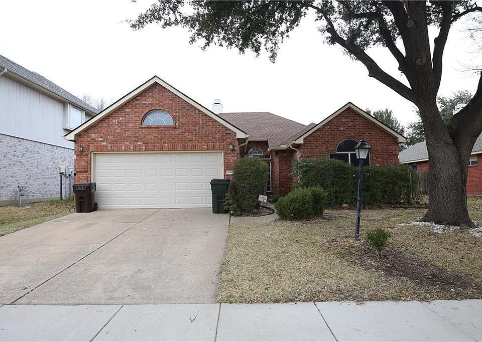 1st image of 2241 Chasefield Dr