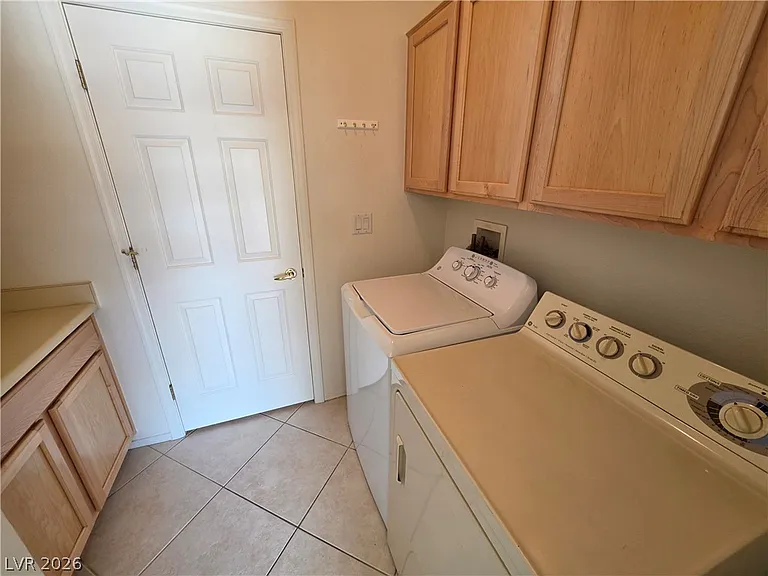 1853 Eagle Mesa Ave — Photo 14
