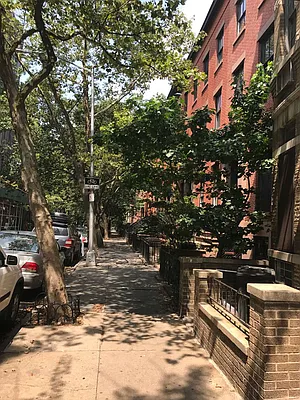 Rented by Picture Realty Inc. | media 29