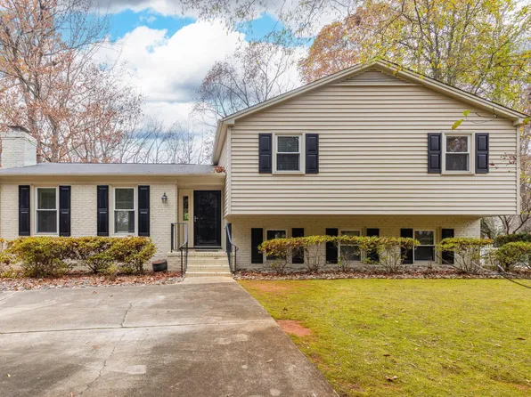 4917 N Hills Dr, Raleigh, NC 27612