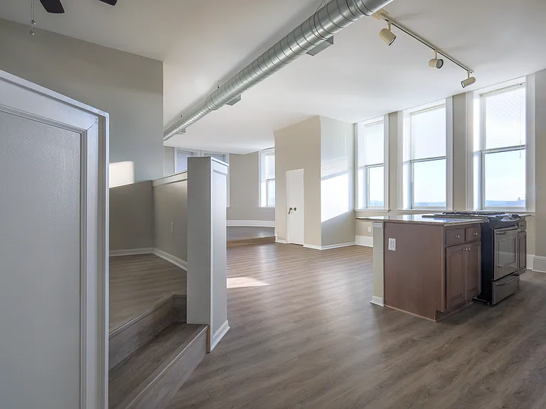 William Brown Lofts — Photo 33