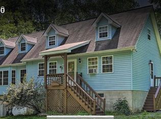 2506 Camelback Ave, Henryville, PA 18332
