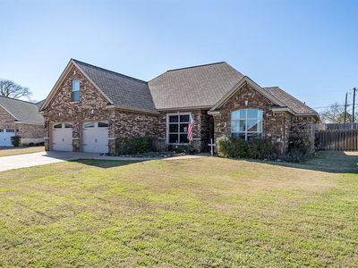 732 Linus Ln, Lindale, TX, 75771