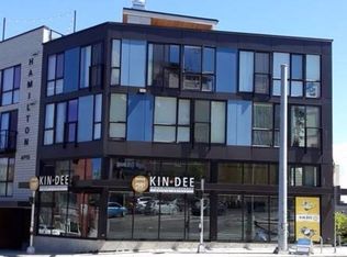 Hamilton, Seattle, WA 98122