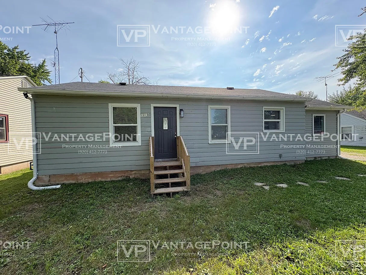 1019 South Main Street - 1 — Photo 2