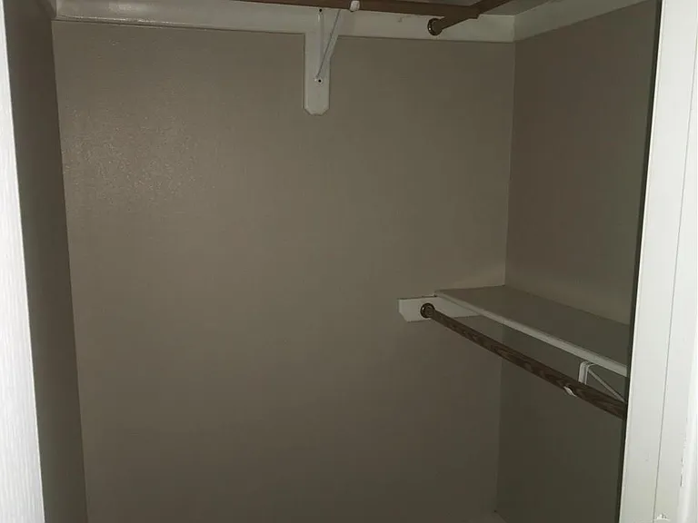 1029 French Ave — Photo 15