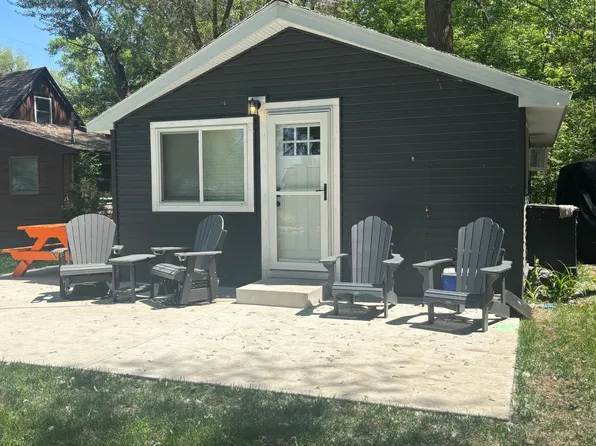 1606 E Lake St, Osakis, MN 56360