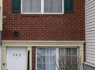 262 Matthews Dr #3207, Newark, NJ 07103