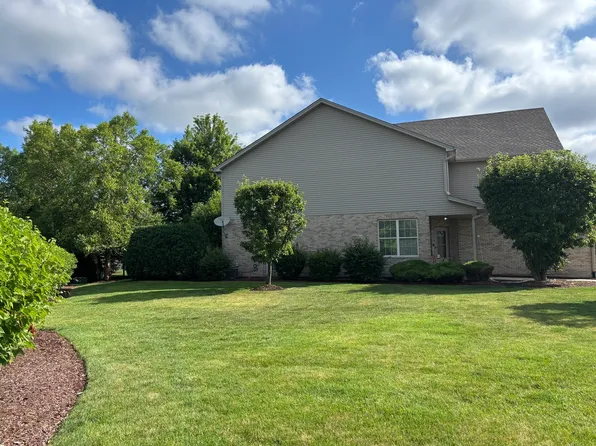 9002 Mansfield Dr, Tinley Park, IL 60487