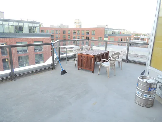 Rented by J Misrahi Realty Corp | media 50