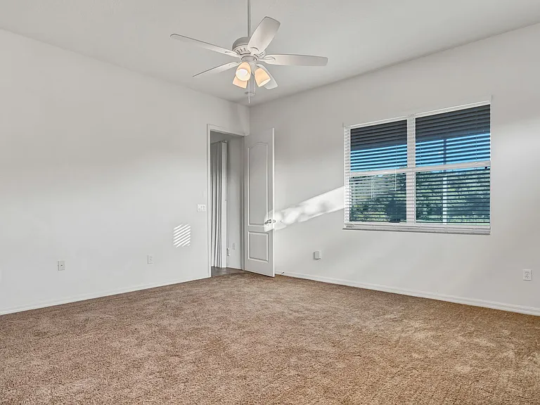 1341 Salmonberry St — Photo 34