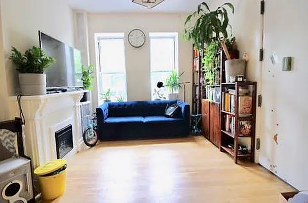 Rented by Bedford 6 Real Estate | media 17