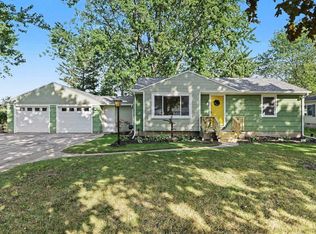 838 S Powell Rd, Essexville, MI 48732