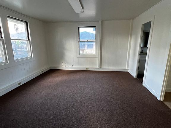 2nd image of 1414 Ward Ave #1414