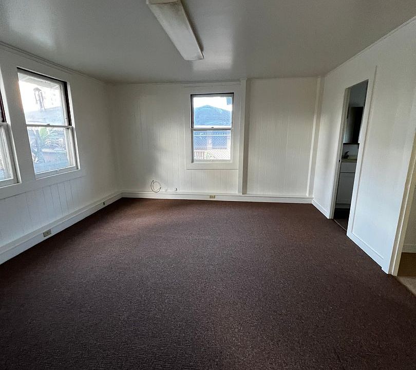 1st image of 1414 Ward Ave #1414