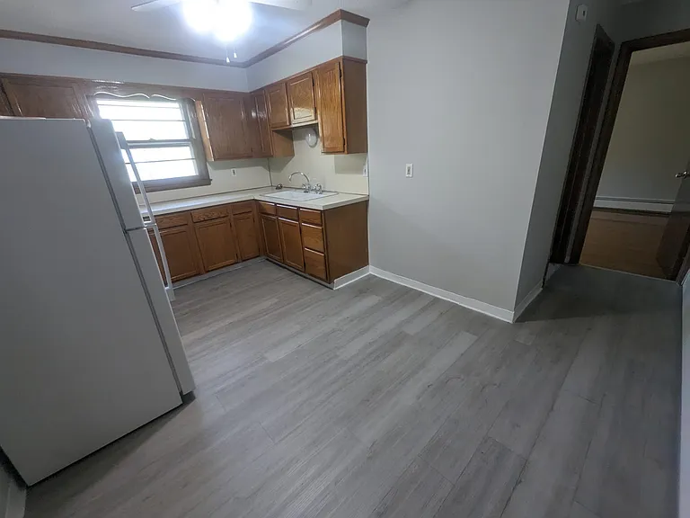 281 Augur St #2LL — Photo 5