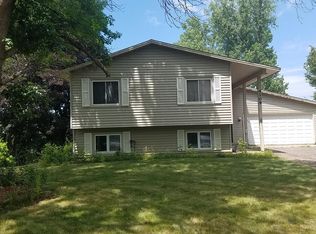 4109 Blueberry Ln, Eagan, MN 55123