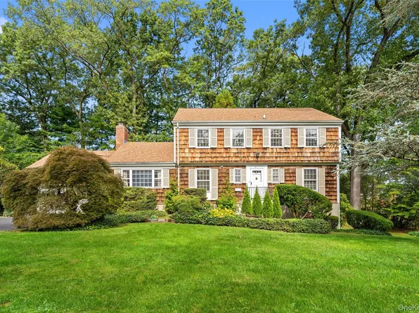 21 Springdale Road, Scarsdale, NY 10583