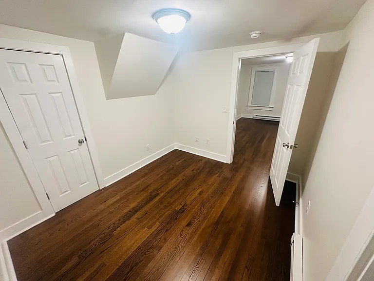 271 Church St #2 — Photo 6