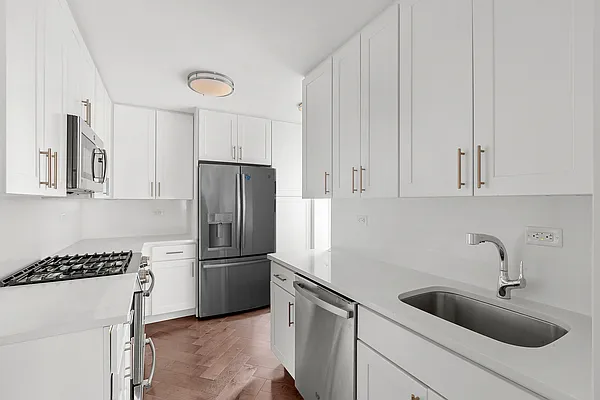 Rented by Brown Harris Stevens | media 8