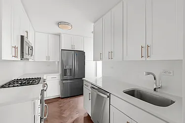 Rented by Brown Harris Stevens