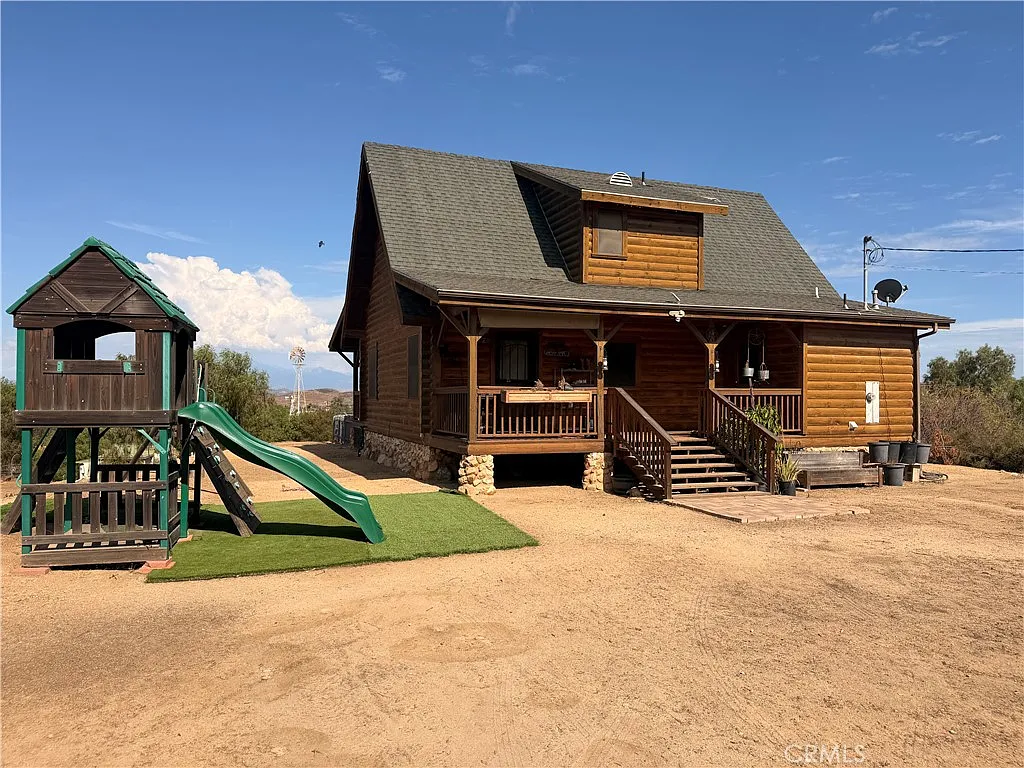 2 bed, 815 sqft, $3,800 — Photo 2