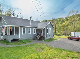 1541 Creek Locks Rd, Kingston, NY 12401