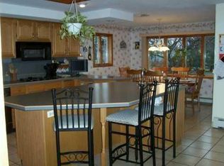 5 Lancer Dr, Newburgh, NY 12550