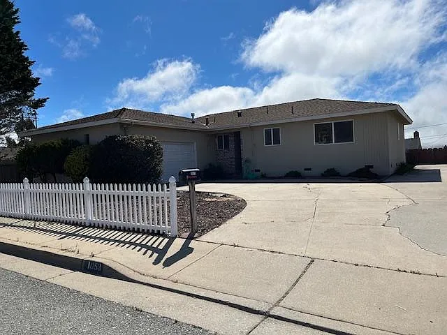 1053 Haviland Ter — Photo 1