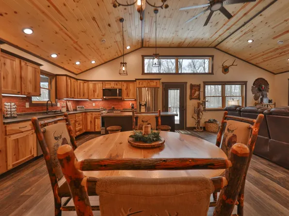 W9110 Wildwood Rd, Willard, WI 54493