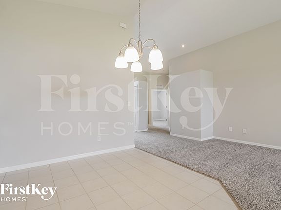 5th image of 211 Oak Branch Dr