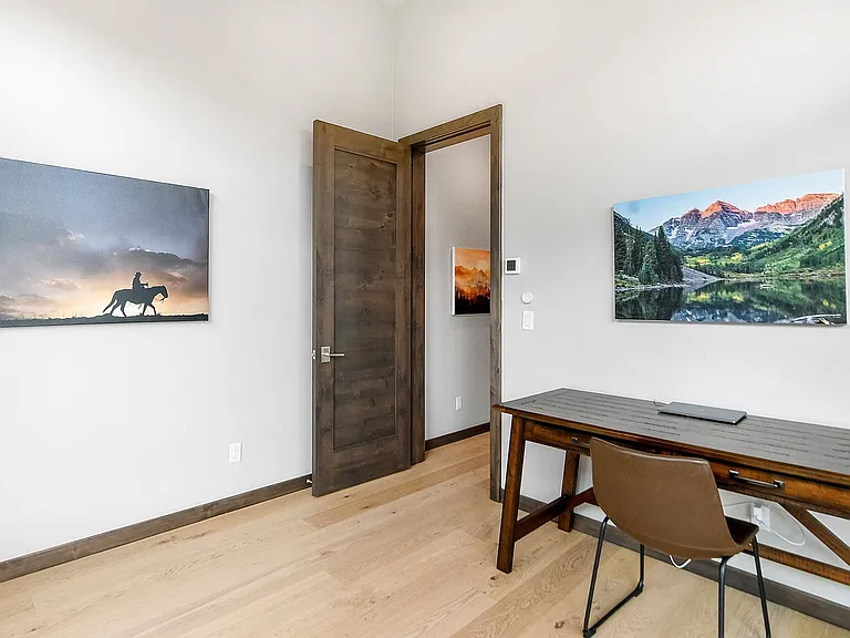 140 Monitor Dr — Photo 27