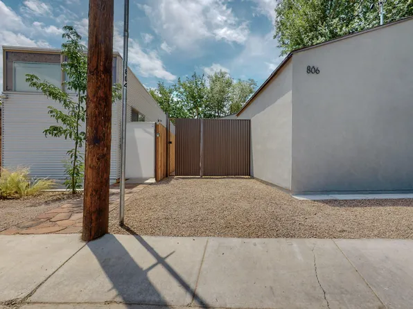 806 Bell Ave SW, Albuquerque, NM 87102