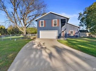 22805 Guilford Ct, Elkhart, IN 46514