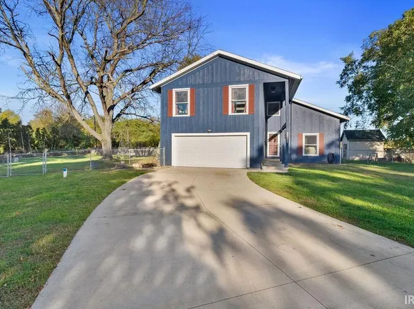22805 Guilford Ct, Elkhart, IN 46514