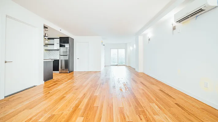 Rented by Nooklyn NYC LLC | media 54