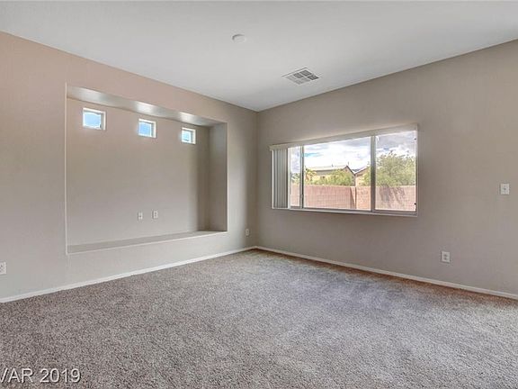 5th image of 3772 Hollycroft Dr