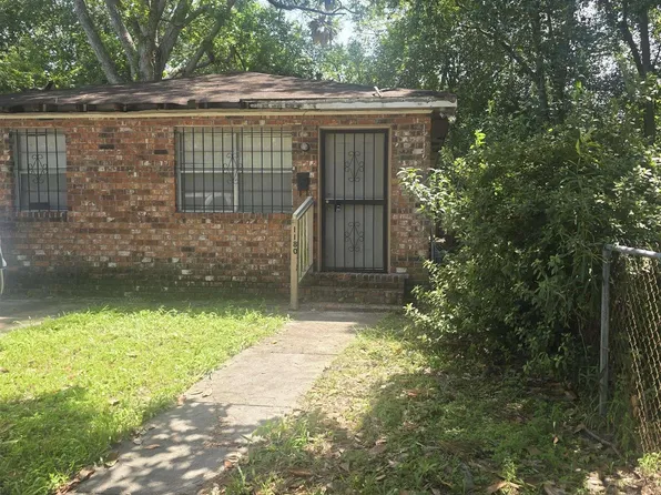 1180 N Acadian Thwy E, Baton Rouge, LA 70802