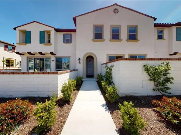 2785 E Berry Loop Privado, Ontario, CA 91761
