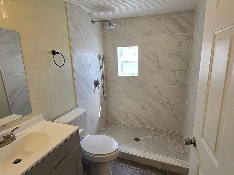 3220 Tularosa Ave #2 — Photo 10