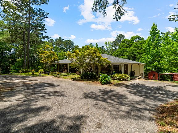 4th image of 2086 Briarwood Dr
