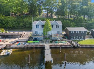 5293 W Monroe Rd, Pentwater, MI 49449
