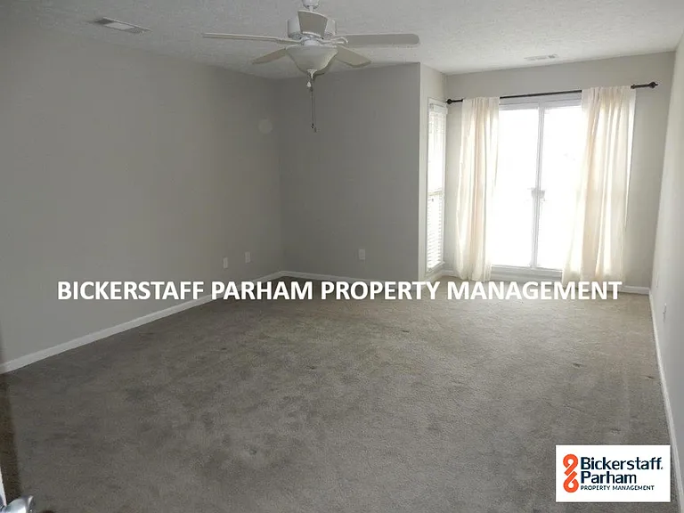 7455 McKee Rd — Photo 8