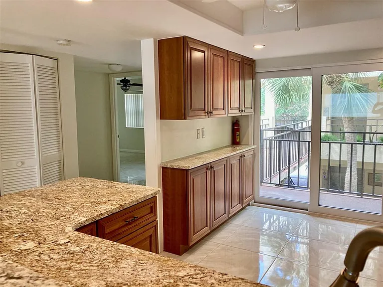 6430 Sun Eagle Ln #203 — Photo 10