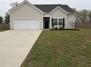 329 Mimosa Dr, Decherd, TN 37324