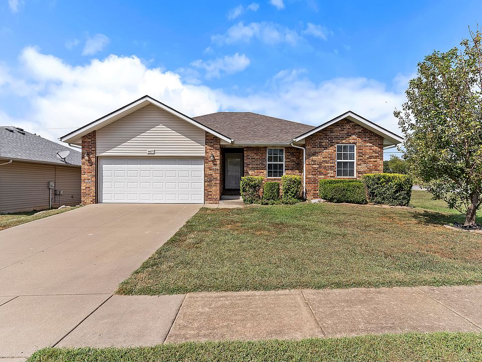 1st image of 4427 W Nicholas Street
