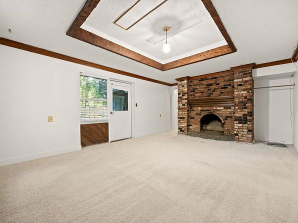 4 bedroom rental in Coquitlam — photo 21