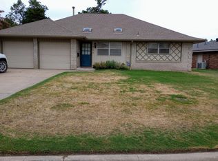 6905 NW 25th St, Bethany, OK 73008