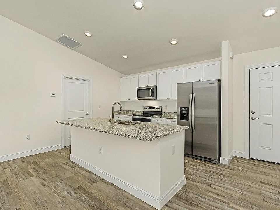 2317 NW 31st Ter